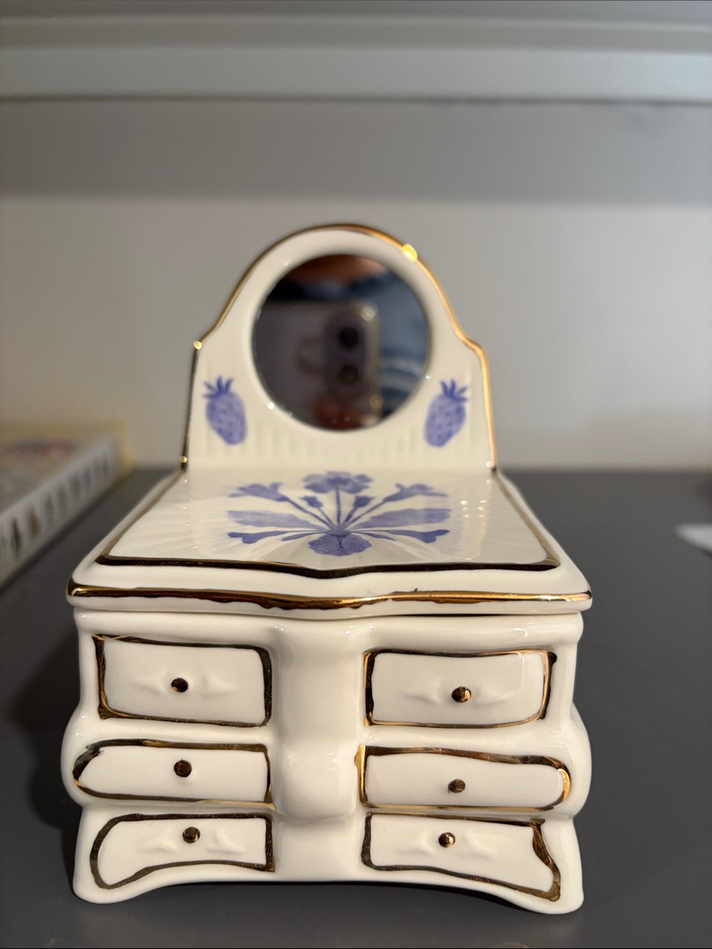 Decorative White Ceramic Jewelry Chest with Blue Floral Motif and Gold Trim